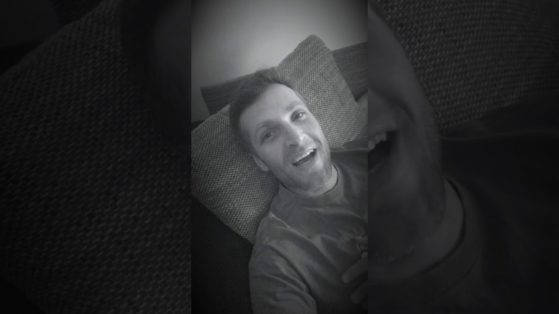 JÓZSEF ATTILA: ÁLDALAK BÚVAL, VIGALOMMAL