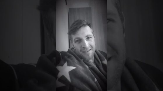 MARY ELIZABETH FRYE: NE JÖJJ EL SÍRVA SÍROMIG